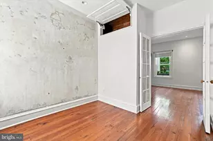 889 N 25th St, Philadelphia, PA 19130 - Photo 24