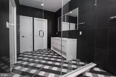 810 N Uber Street #3, Philadelphia, PA 19130 - Photo 22