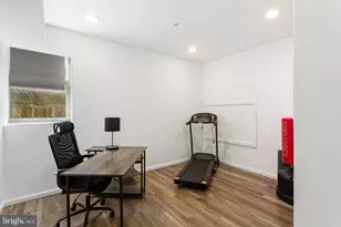 867 N Opal St, Philadelphia, PA 19130 - Photo 28