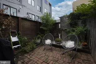 357 Reno St, Philadelphia, PA 19123 - Photo 6