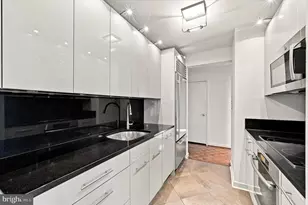 224 W Rittenhouse Square, Philadelphia, PA 19103 - Photo 10