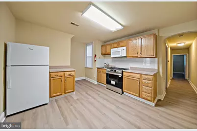 2118 S Broad Street #2, Philadelphia, PA 19145 - Photo 4