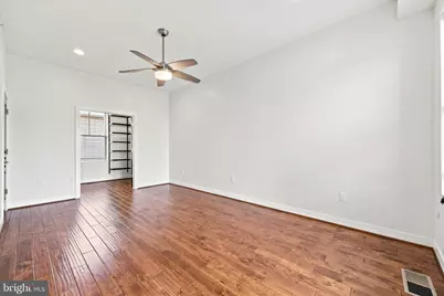 1431 S 5th Street, Philadelphia, PA 19147 - Photo 18