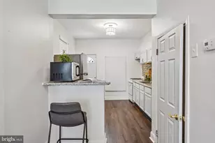 541 Sigel St, Philadelphia, PA 19148 - Photo 8