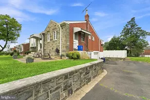 7708 Brous Ave, Philadelphia, PA 19152 - Photo 4