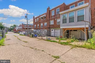 555 Devereaux Ave, Philadelphia, PA 19111 - Photo 32