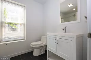 2904 Poplar St, Philadelphia, PA 19130 - Photo 12