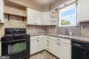 362 Tomlinson Terrace, Philadelphia, PA 19116 - Photo 10