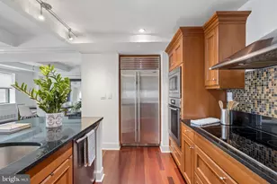 1701 Locust St, Philadelphia, PA 19103 - Photo 10
