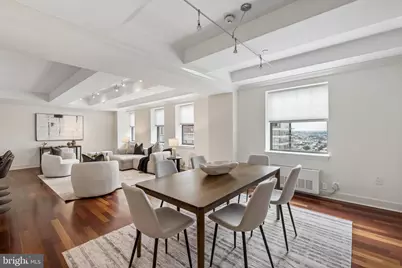 1701 Locust Street #1914, Philadelphia, PA 19103 - Photo 4