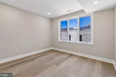 1437 S 8th Street, Philadelphia, PA 19147 - Photo 32