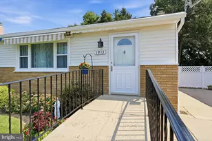 1913 Sanford St, Philadelphia, PA 19116 - Photo 4