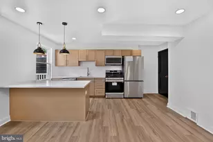 8238 Fayette St, Philadelphia, PA 19150 - Photo 10