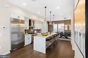 3031 Bridgeview walk, Philadelphia, PA 19125 - Photo 8