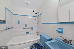 2261 Strahle St, Philadelphia, PA 19152 - Photo 14