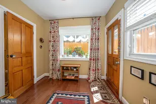 825 N 25th St, Philadelphia, PA 19130 - Photo 16