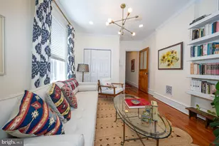 825 N 25th St, Philadelphia, PA 19130 - Photo 24