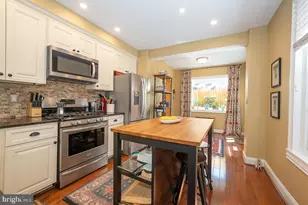 825 N 25th St, Philadelphia, PA 19130 - Photo 14
