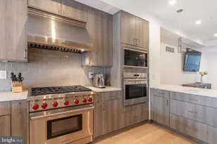 141 S Hancock St, Philadelphia, PA 19106 - Photo 2