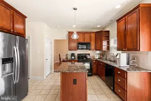 12046 Sewell Rd, Philadelphia, PA 19116 - Photo 14