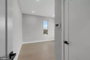 1343 Fitzwater St, Philadelphia, PA 19147 - Photo 14