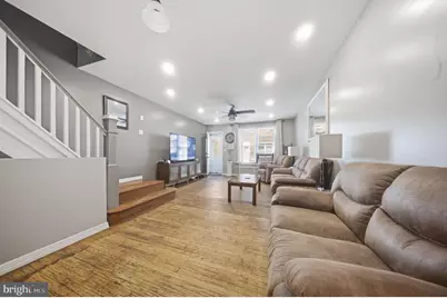 2421 S Fairhill Street, Philadelphia, PA 19148 - Photo 4