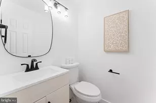 2034 Arch St, Philadelphia, PA 19103 - Photo 14