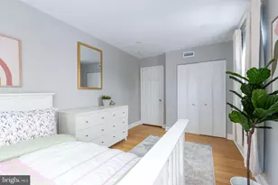 708 Fitzwater St, Philadelphia, PA 19147 - Photo 18