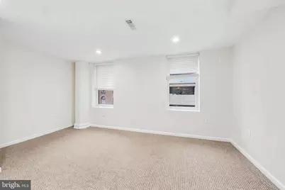 33 S 19th Street #2, Philadelphia, PA 19103 - Photo 12