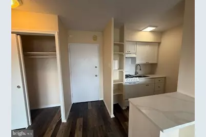 2101 Chestnut Street #1610, Philadelphia, PA 19103 - Photo 2