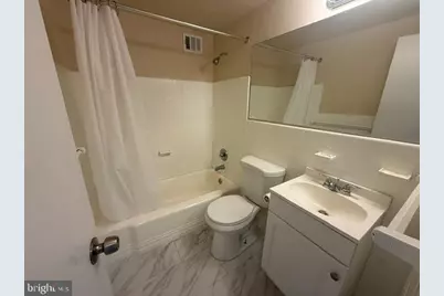 2101 Chestnut Street #1610, Philadelphia, PA 19103 - Photo 8