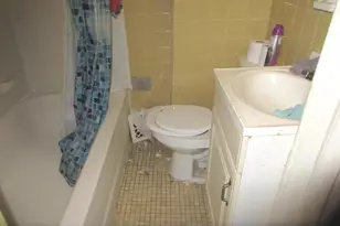 2333 Pierce St, Philadelphia, PA 19145 - Photo 10