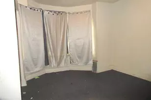 2333 Pierce St, Philadelphia, PA 19145 - Photo 6