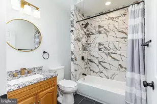 5208 Glenloch St, Philadelphia, PA 19124 - Photo 18
