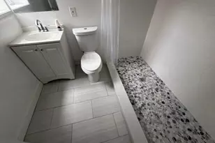 1135 W Venango St, Philadelphia, PA 19140 - Photo 4