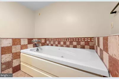 2546 S 68th Street, Philadelphia, PA 19142 - Photo 16