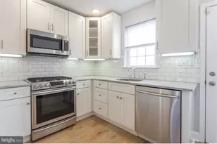 1322 S Bancroft St, Philadelphia, PA 19146 - Photo 6