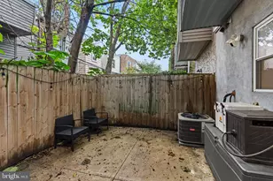 1526 20th St, Philadelphia, PA 19146 - Photo 24