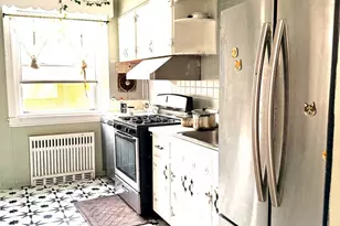 3429 St Vincent St, Philadelphia, PA 19149 - Photo 10
