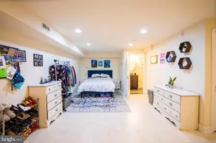 1242 Point Breeze Ave, Philadelphia, PA 19146 - Photo 12
