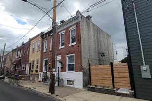 2302 E Albert St, Philadelphia, PA 19125 - Photo 2