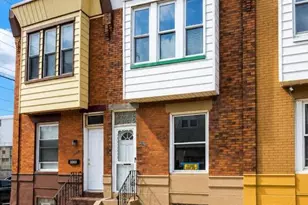 2086 E Victoria St, Philadelphia, PA 19134 - Photo 1