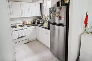 210 Lockart Ln, Philadelphia, PA 19116 - Photo 10