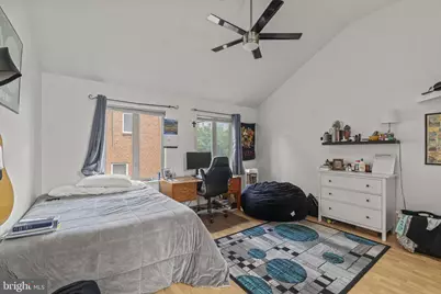1 Queen St #10, Philadelphia, PA 19147 - Photo 14