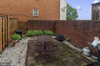 1 Queen St #10, Philadelphia, PA 19147 - Photo 22