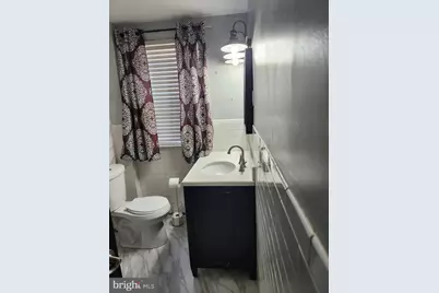 1147 E Slocum Street, Philadelphia, PA 19150 - Photo 20