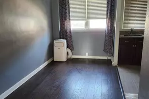 1147 E Slocum St, Philadelphia, PA 19150 - Photo 6