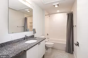 2120 E York St, Philadelphia, PA 19125 - Photo 14