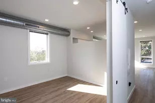 2120 E York St, Philadelphia, PA 19125 - Photo 10