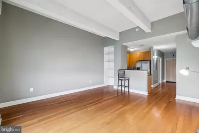 1100 S Broad Street #404C, Philadelphia, PA 19146 - Photo 4